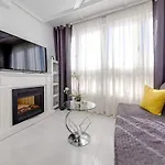 Penthouse Duplex-torrevieja, Close To The Торевьиа
