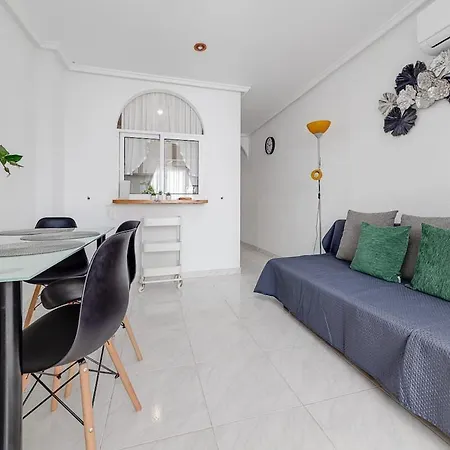 Апартаменты Penthouse Duplex-torrevieja, Close To The Торевьиа