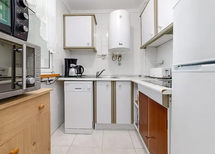 Penthouse Duplex-torrevieja, Close To The