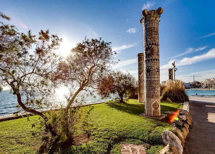 Penthouse Duplex-torrevieja, Close To The Apartment